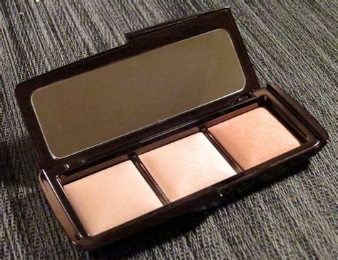 1000+ images about Hourglass Makeup on Pinterest | Powder, Hourglass ...
