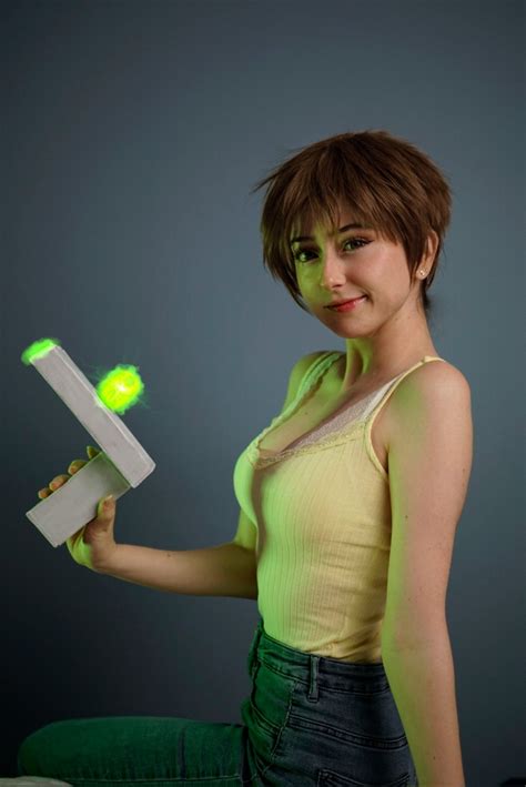 [self] "Oh Geez!!...." tomboy girl Morty cosplay 😂💚 : r/cosplaygirls