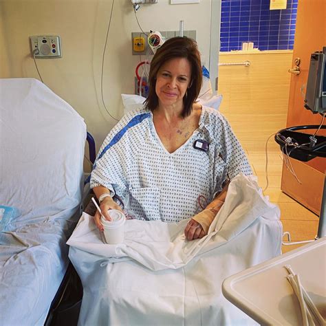 Ex-NBC anchor Jenna Wolfe undergoes mastectomy, hysterectomy