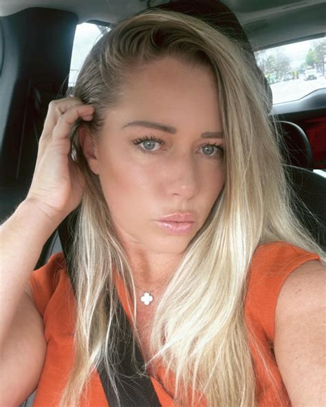 Kendra Wilkinson (@kendrawilkinson) • Instagram photos and videos