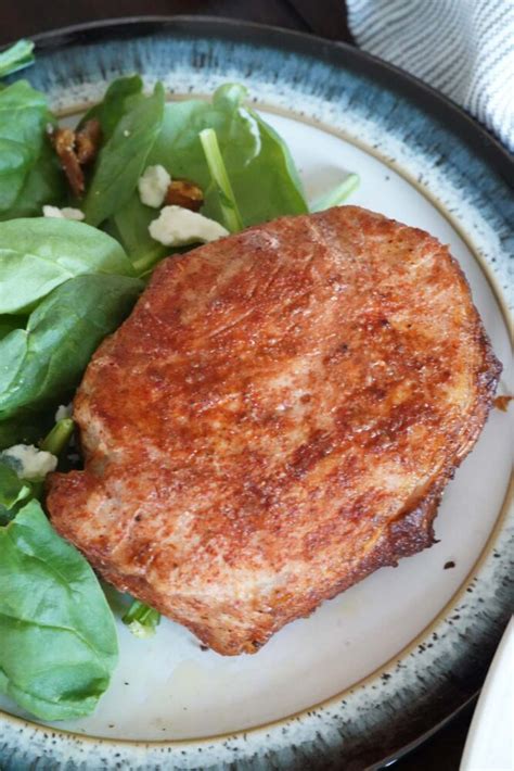 how long to air fry thick pork chops