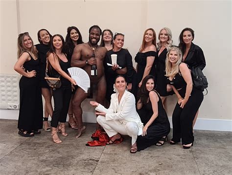 PACKAGES: – OXFORD ST, LIFE DRAWING