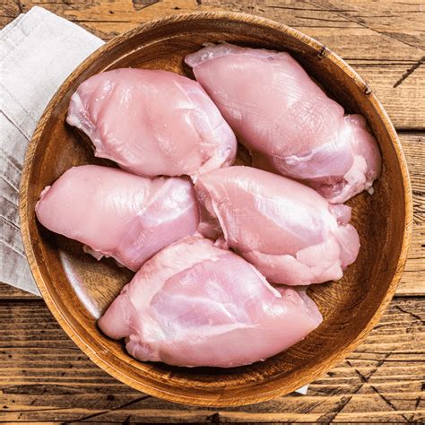 fresh chicken leg quarters  lb case pellicanos marketplace