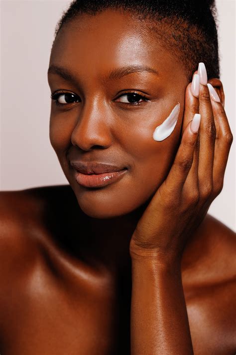 Skincare Beauty Photography BIPOC Model | Melt Skincare | Skincare ...