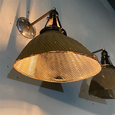1930 Gold X-ray mercury shades sconce