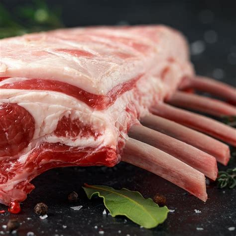 lamb rack cap  gr kg pinos dolce vita