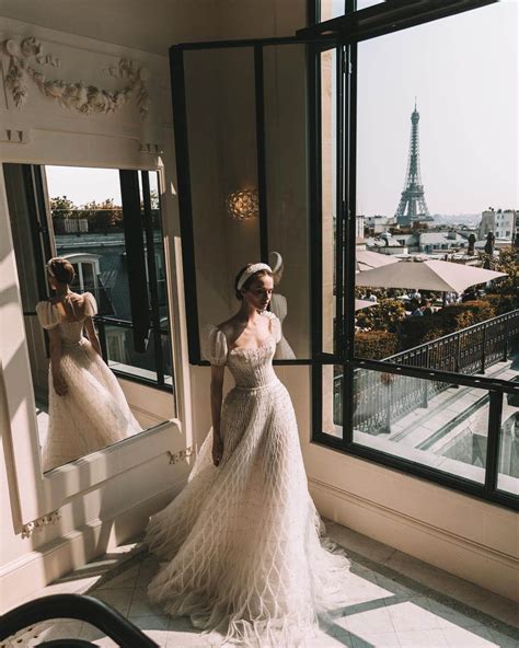 jimmy choo wedding dress 4