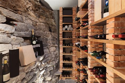 Vino: cómo organizar tu bodega doméstica con los consejos de un sumiller