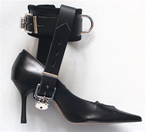 Lockable straps to force you to wear high heels – Bondatrix