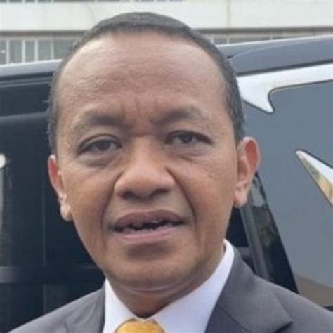 ui tangguhkan gelar doktor bahlil lahadalia segarisco