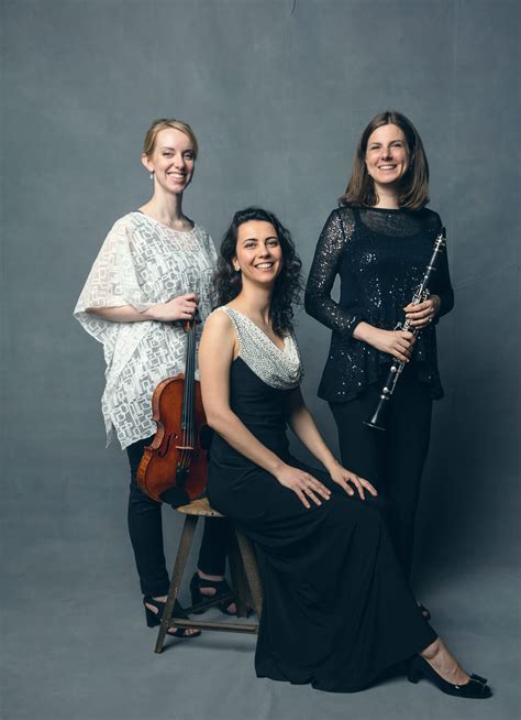 Iris Trio - Christine Carter