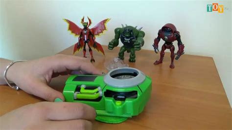 Игрушка Бен 10 (Ben10) Сезон 3 Часы Ультиматрикс дисковые со звуковыми ...