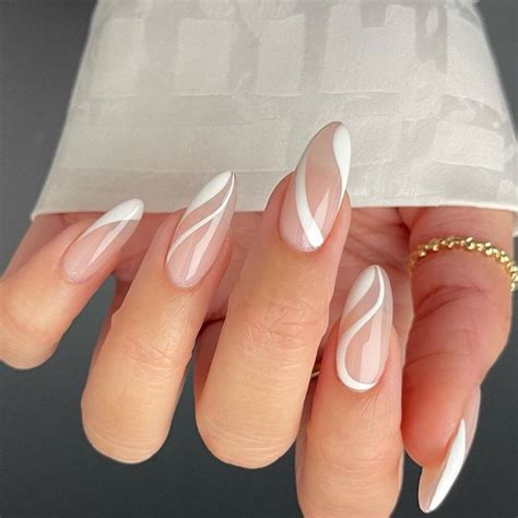 Unhas Delicadas E Elegantes Redondas - Unhas redondas decoradas: 30 inspirações que vão desde esmaltação ...
