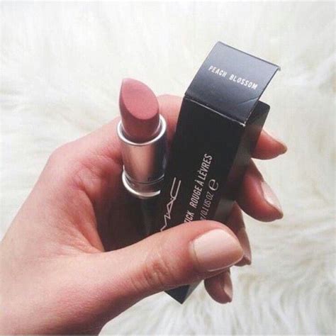 Absolutely love MAC Peach Blossom, perfect colour for all year round