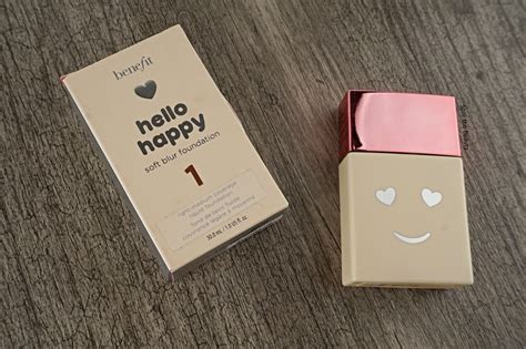 Benefit "Hello Happy" Soft Blur Foundation - Review, Swatches, Before ...