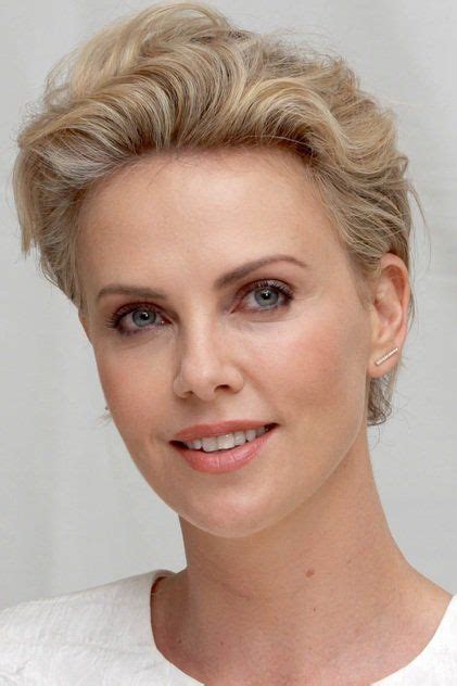 Charlize Theron (Actrice, Productrice, Mannequin)Sud-Africaine ...