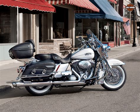 HARLEY DAVIDSON Road King Classic specs - 2012, 2013 - autoevolution