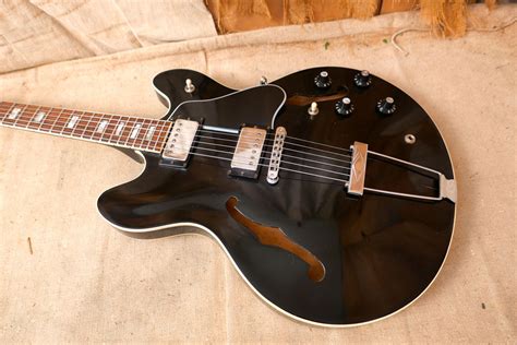 1976 Gibson ES-335 Black > Guitars Electric Solid Body | Southside Guitars