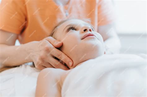 O verdadeiro médico osteopata faz terapia fisiológica e emocional para ...