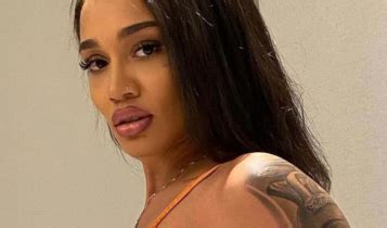 Julie Kay onlyfans ScopeNew