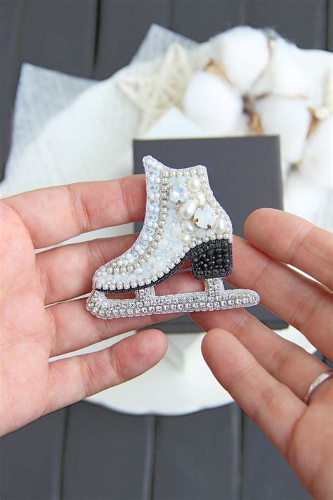 Brooch figure skates Figure skate beaded brooch New Year's gift Sport ...