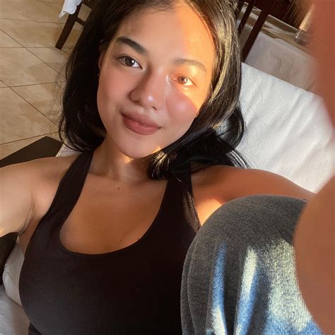 Mika Salamanca | Scrolller