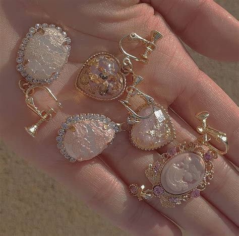 Aesthetic Accessories at Alana Saltau blog