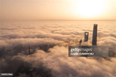 Shanghai Tower Clouds Photos and Premium High Res Pictures - Getty Images