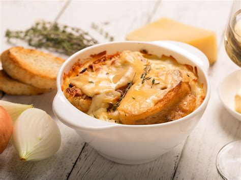 Французский луковый суп: простой и вкусный рецепт - Янва. Интернет журнал.