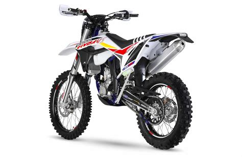 Review of Sherco 300 SEF-R Six days 2017: pictures, live photos ...