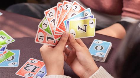 juegos de mesa  cartas  disfrutar en familia