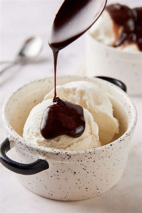 Hot Fudge Sauce Recipe (10 Minutes)
