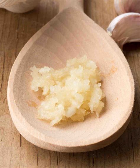How Long Can You Keep Minced Garlic In The Fridge – Power Up Cook