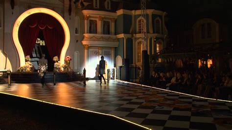 CHARMANTE FASHION SHOW 2013 - YouTube
