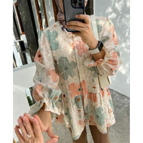 Jual BYTHA BLOUSE CRINKLE AIRFLOW | Shopee Indonesia