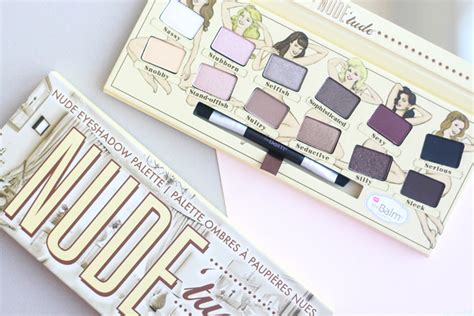 The Balm: Хайлайтер Mary-Lou Manizer, Румяна Hot Mama, Палетка Nude ...