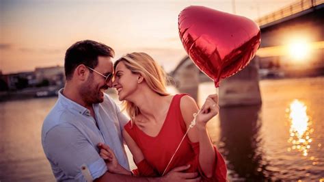 How To Be Romantic – 12 Easy Ways To Be More Romantic – Inspiring Mom Life