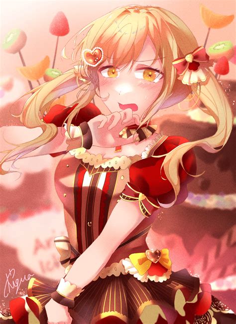 A heart-pounding moment. [BanG Dream!] : r/Tsunderes