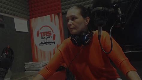 Live stream di Simona NonSoloRAdio - YouTube