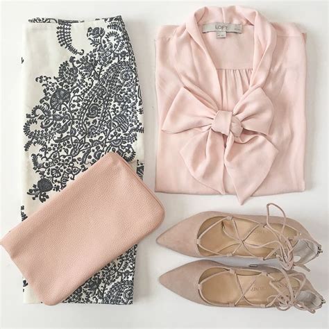 elegant  chic fashion lifestyle travel  home decor site