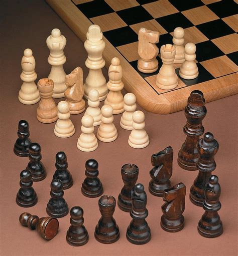 Wooden Chess Pieces - Lee Valley Tools