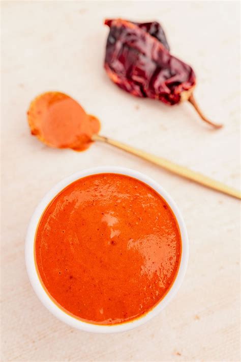 mojo rojo canarian red sauce recipe  good men project