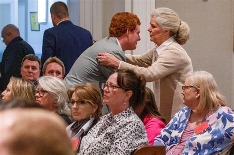 Top Legal Experts Weigh In: The Alex Murdaugh Mistress Case Explained Image 2