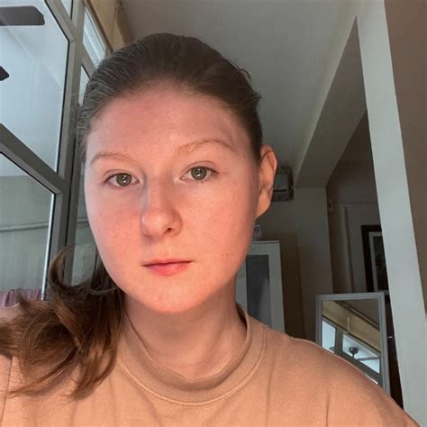 Evelina Morozova - UX Researcher - Hexlet | LinkedIn