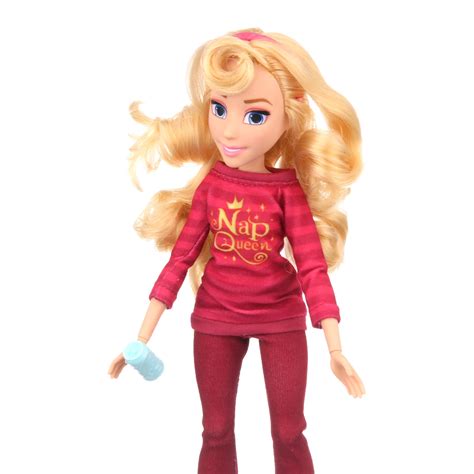 Disney Hasbro Comfy Princess Aurora