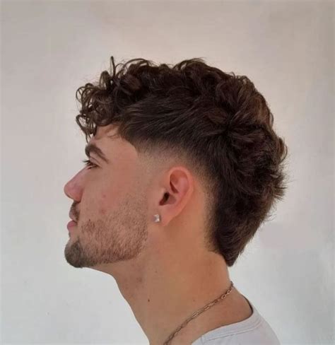 30 Best Medium Fade Haircut in 2025