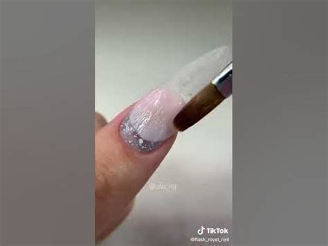 наращивание на гелевые типсы/выклодной френч - YouTube