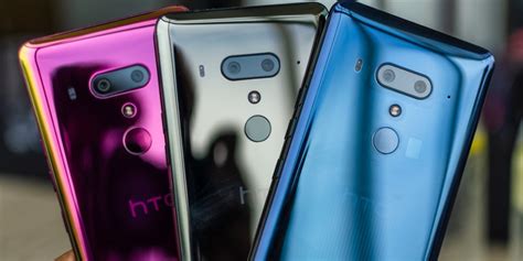 Смартфоны HTC незаметно пропали почти отовсюду