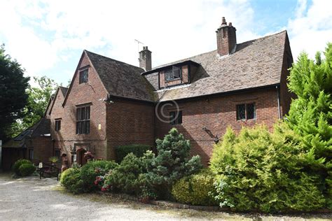 BOURNE END 128543 - Photo 1 of 3 - Baylis Media Photos