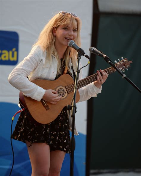 Hailey Knox Performs at The 2017 Miami Open 3/24/ 2017 • CelebMafia